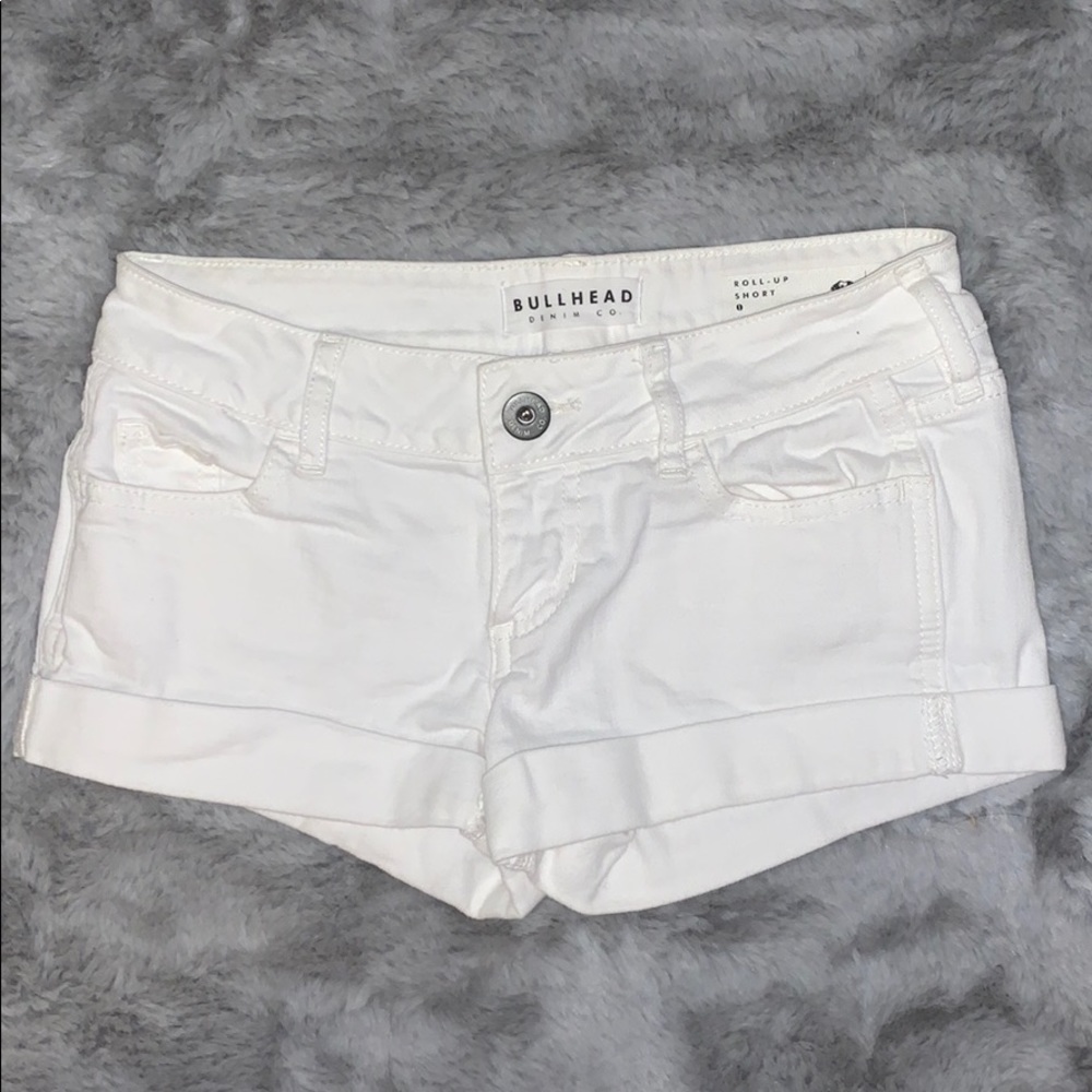 Bullhead white jean shorts